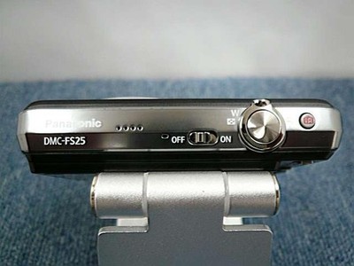 美品】Panasonic　パナソニック　LUMIX　DMC-FS25 概要 デジタルカメラ DMC-FS25 | LUMIX（ルミックス） ミラー