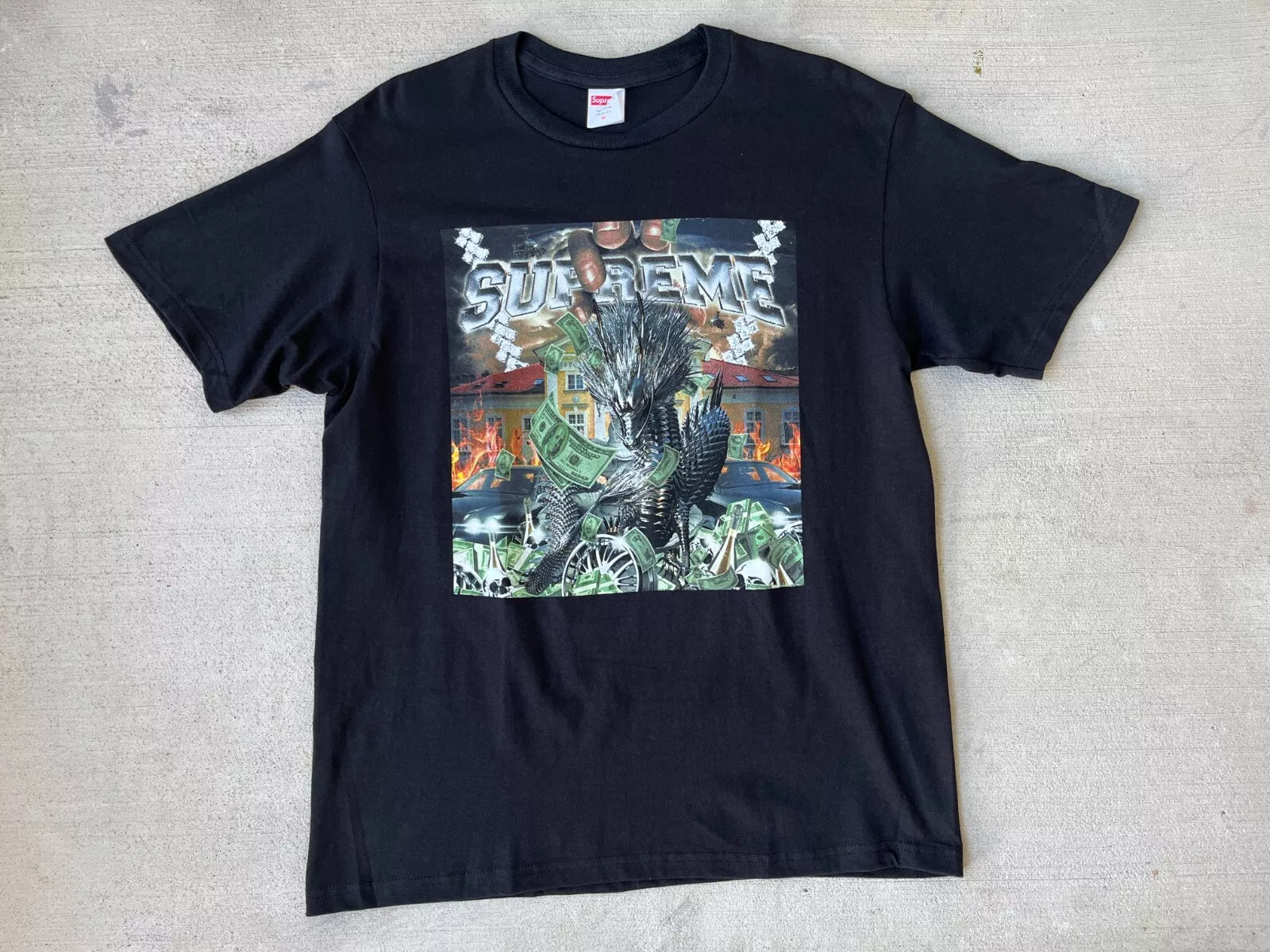 Tee shirt noir Supreme Dragon taille M SS20