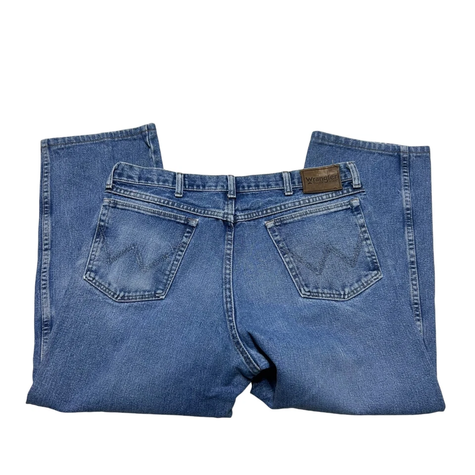 Wrangler Jeans Mens 36 X 26 Relaxed Fit Light Wash Western Workwear Denim - Image 3 of 4
