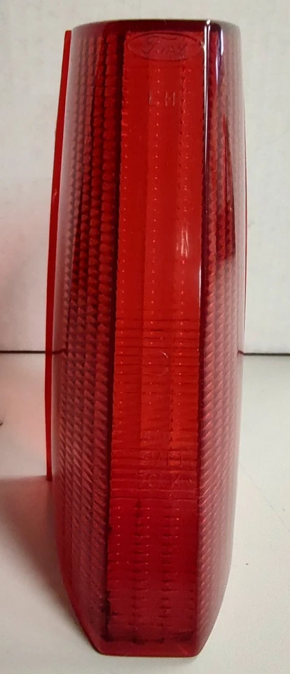 1970-1971 Lincoln Mark III Tail (Brake) Light Lens LH (D1LY13450B) like new! Foto 3 de 4