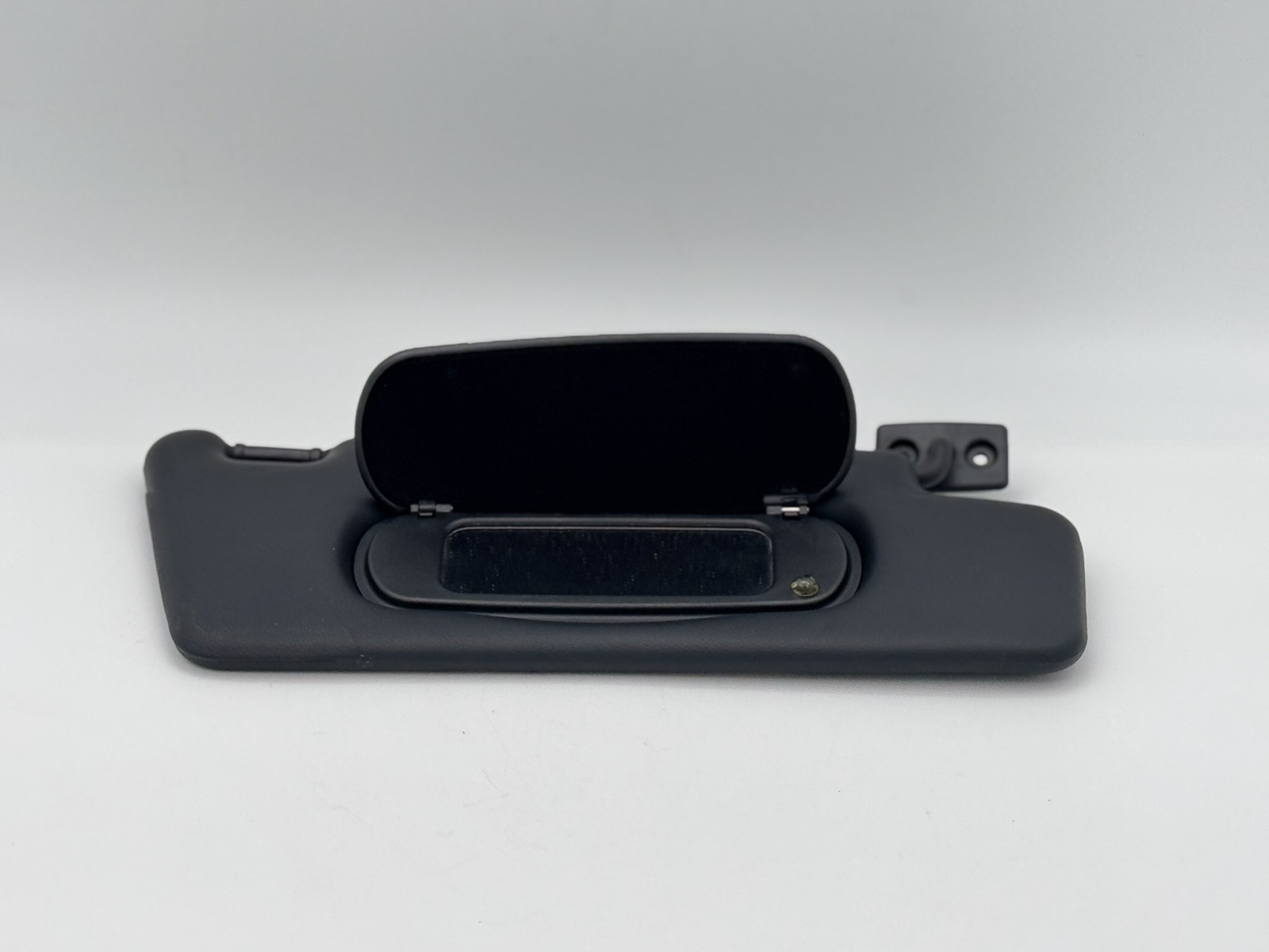 07-12 Mercedes SL500 SL55 AMG R230 Front Right Side Sun Visor Shade Oem