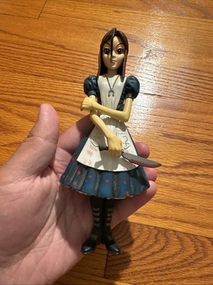 American McGee's Alice Figure Bloody Knife Alice in Wonderland Electronic Arts