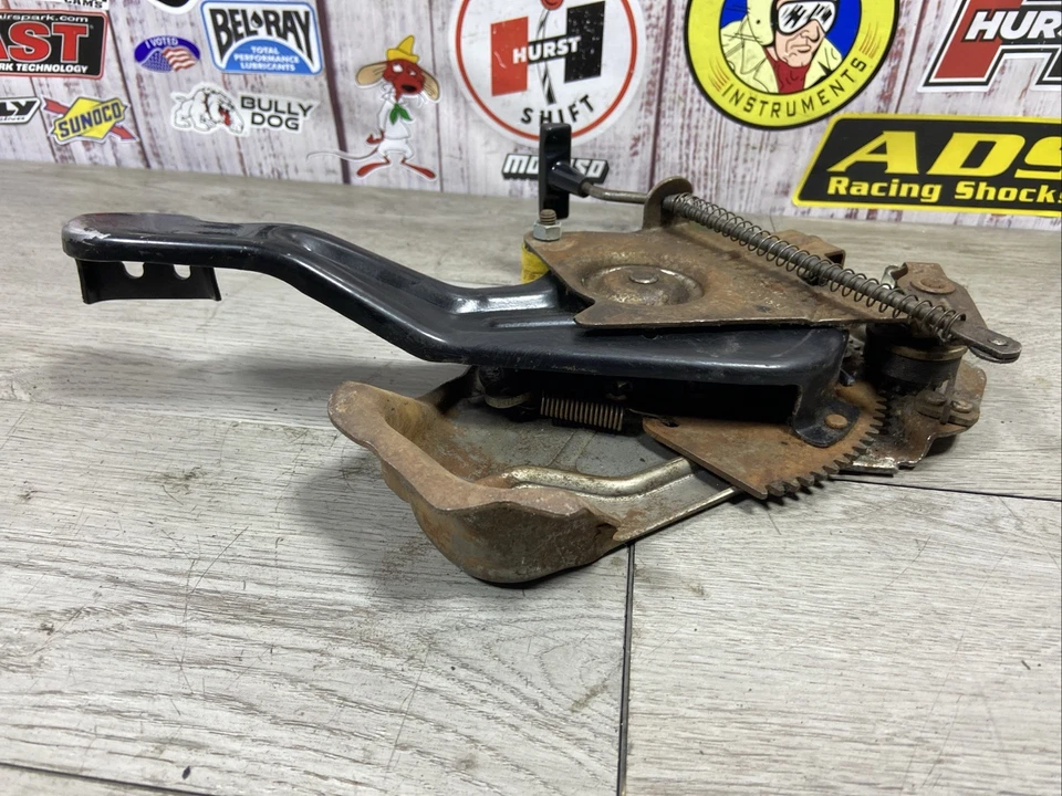 🏅 92-96 Ford F150 F250 F350 Bronco OBS Emergencia Estacionamiento E Conjunto de Pedal de Freno Foto 3 de 4