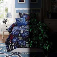 Kaleido Space Kids Comforter Set Full Size for Boys, Glow in The Dark Gamer Bedd