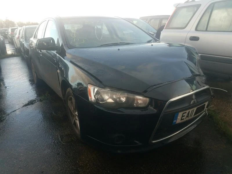 Intermitente lateral (intermitente guardabarros) delantero derecho Mitsubishi Lance DE1055992-41 Foto 4 de 4