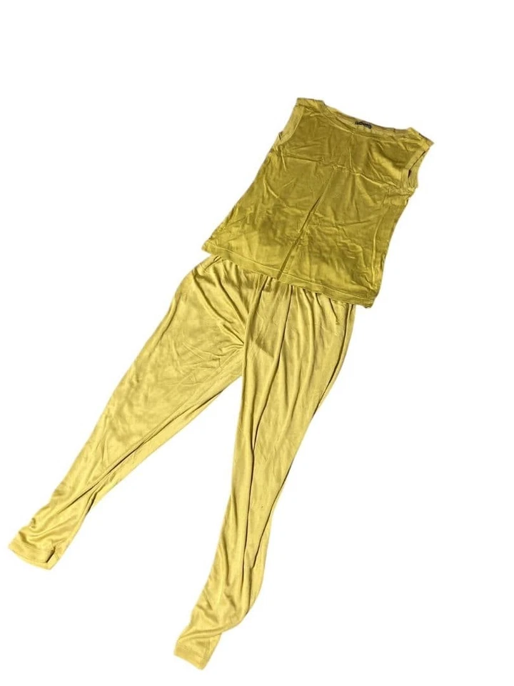 GEBRAUCHTES ISSEY MIYAKE SET GUT