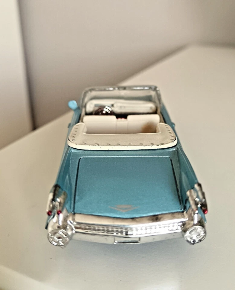 Cadillac série 62 - 1959 - en Boîte 1/43 - Photo 4/4