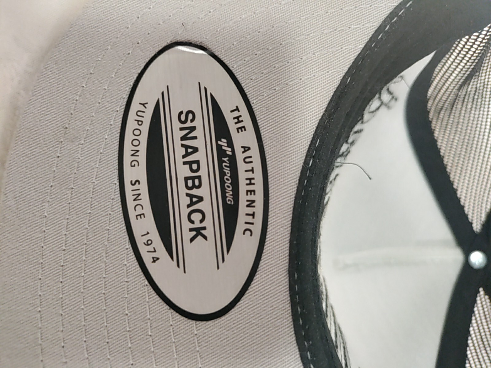 Men Flat Brim Cap Adjustable Performance Snapback… - image 8