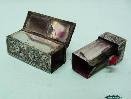Soporte para lápiz labial de tocador de coral plateado con espejo Italia aprox. 1920 - Imagen 3 de 5