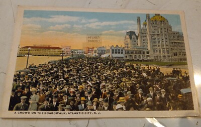 Atlantic City,NJ The Crowd on the Boardwalk New Jersey P.C.D. Co. Postcard