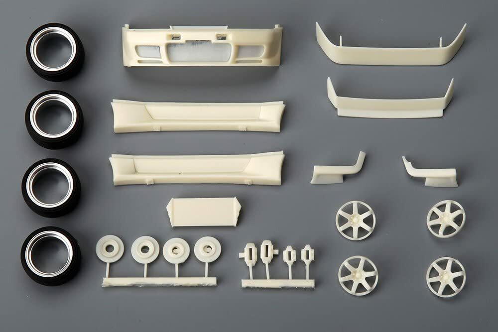 Mini R32 Kit 1/24 Tamiya Skyline GT-R R32 kit + Hobby Design R32 Aero detai Kit Set ...