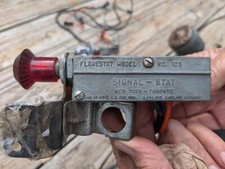 Vintage Signal Stat Flarestat 105 6 Volt Hazard Flasher Switch