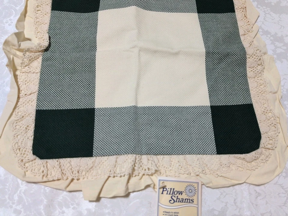 VERDE CREMA Encaje Charles Craft Blanco Punto de Cruz Volantes Almohada Falsa 14ct Aida Foto 3 de 4