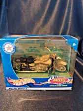 2002 Hot Wheels Law Enforcers Moto 1-18 Diecast Police Motorcycle- #47112 NEW