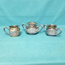 Vintage Derby Silver Co Quadruple Silver Plate 3 pc Serving Set