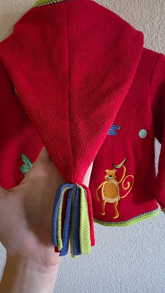 Hanna Andersson 女孩夹克 6-12 个月红色刺绣动物状况完好 — 第 3/4 张图片