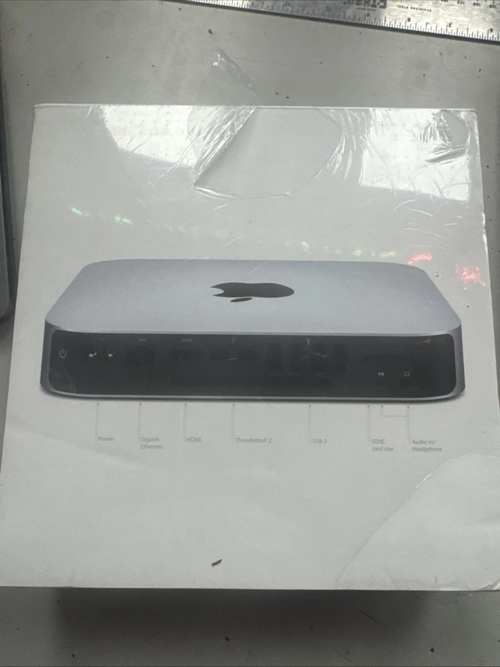 Apple Mac Mini (2014) 1.4 GHz Intel  Core i5, 4GB Ram, 500GB HDD Desktop - Image 2 of 3