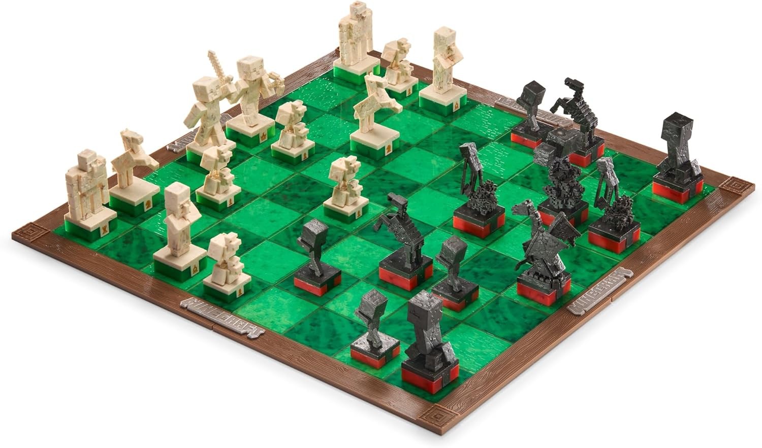 The Noble Collection Chess Set 