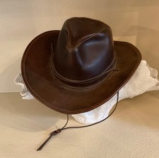 VINTAGE ORVIS LEATHER FLY FISHING HAT SIZE XXL GENUINE LEATHER MADE IN USA NICE