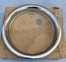 Qty (1) NOS OEM GM 1990-1991 Buick Skylark Oldsmobile 14” Trim Ring 22548771