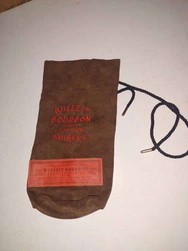BULLEIT Bourbon Frontier Whiskey Special Edition Lewis Soft 750ml Bottle Bag (j)