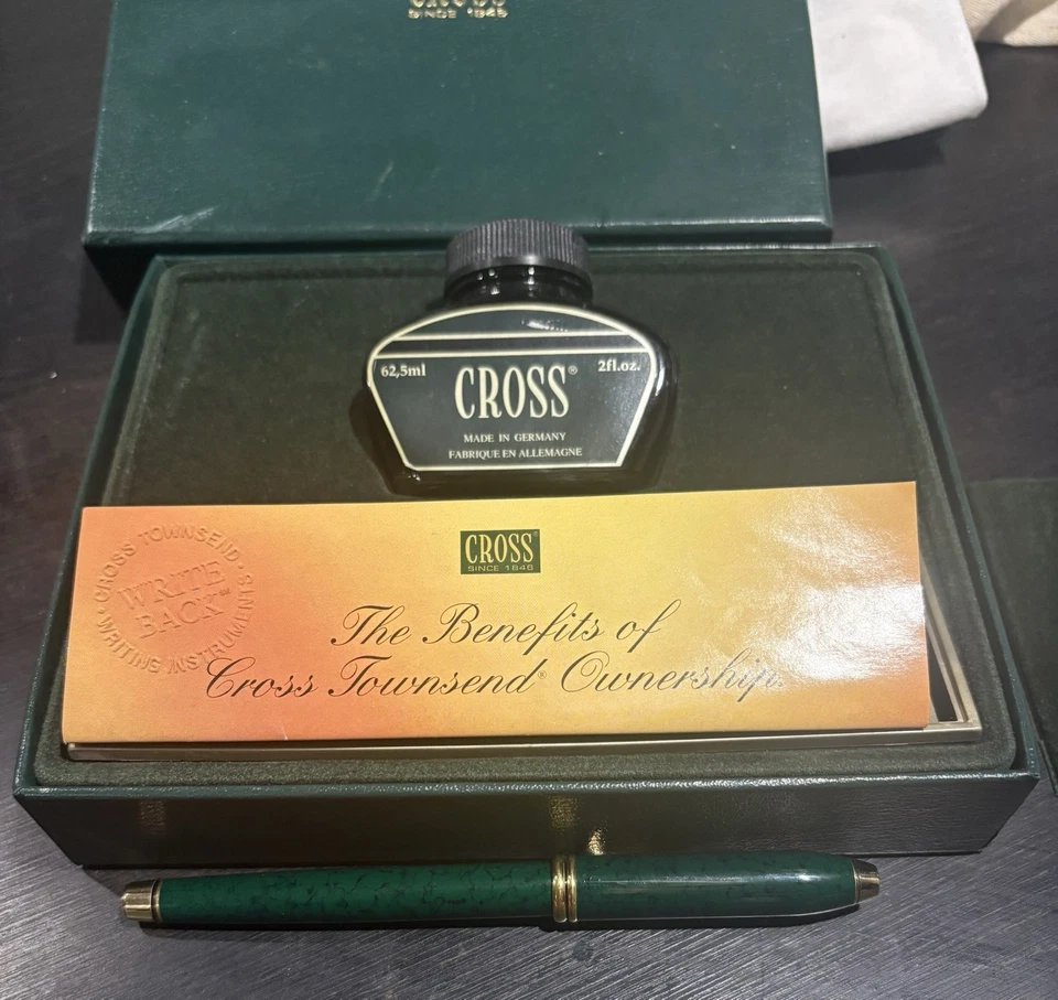 Pluma Caligrafía Cruz Jade Jade Oro 18Kt Fino Pt Nueva En Caja Muy Rara Belleza Foto 4 de 4