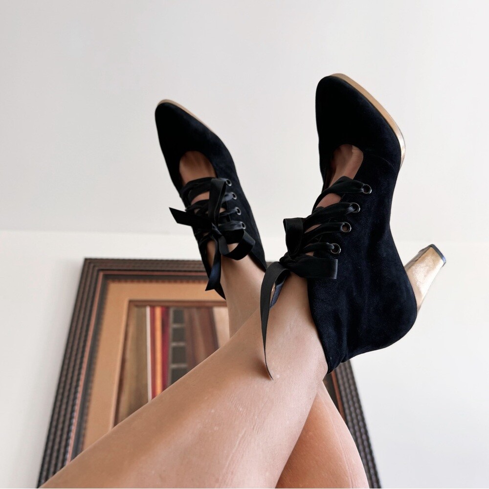 Tacchi stringati vintage anni 90 Yves Saint Laurent neri scamosciati taglia 39 US 8 8 5