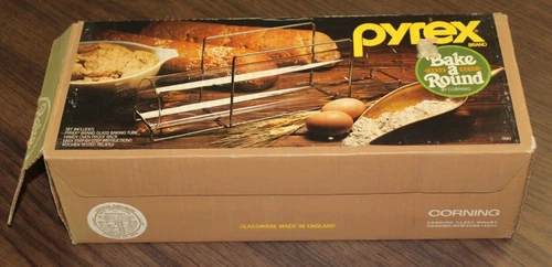 Vintage Pyrex Bake A Round Glass Bread Baking Tube w/ Rack #990 Corning w/ box