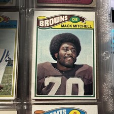 1977 Topps Football Mack Mitchell Cleveland Browns #393