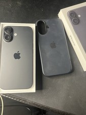 Apple iPhone 15 128 GB Schwarz iOS 5G 6 GB RAM in OVP mit Hülle