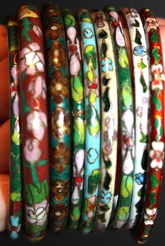 Fabelhaftes Vintage Konvolut asiatische Cloisonne Emaille Kunst Armreif Armbänder Lot#453