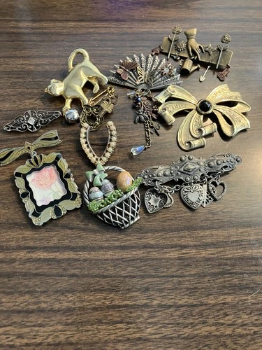 Vintage Costume Jewelry Lot
