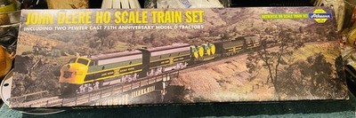 NEW Athearn John Deere HO Scale Train Set 1998 2nd Issue In
