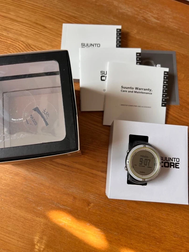 Suunto Core Digital Wristwatch Light Green Rubber Battery Replaced 2025 - Image 2 of 4