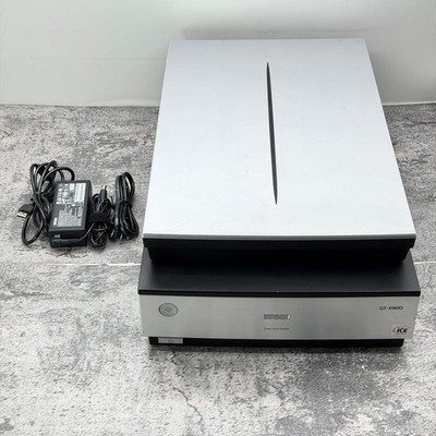 EPSON GT-X900 V700 Photo Flatbed Film Scanner CCD 6400dpi Tested Working Japan