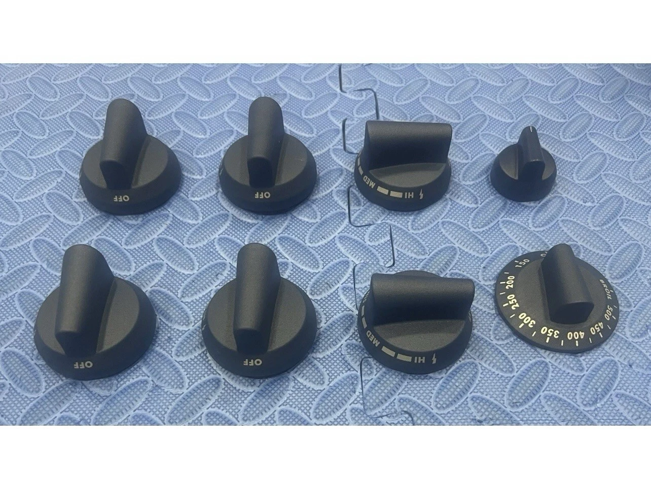THERMADOR BLUE KNOB SET(custom)8pc FOR 36” PRO HRMNY PRG366GH RANGES,C-pics&desc
Opens in a new wind