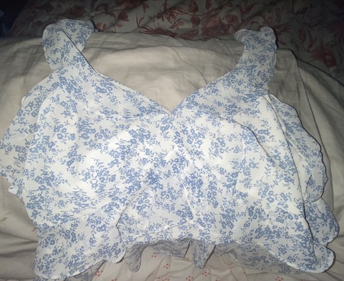 NWT Illa Illa Tank Top Cottage Floral Ruffled Adjustable Boho Medium New STILE - Picture 4 of 4