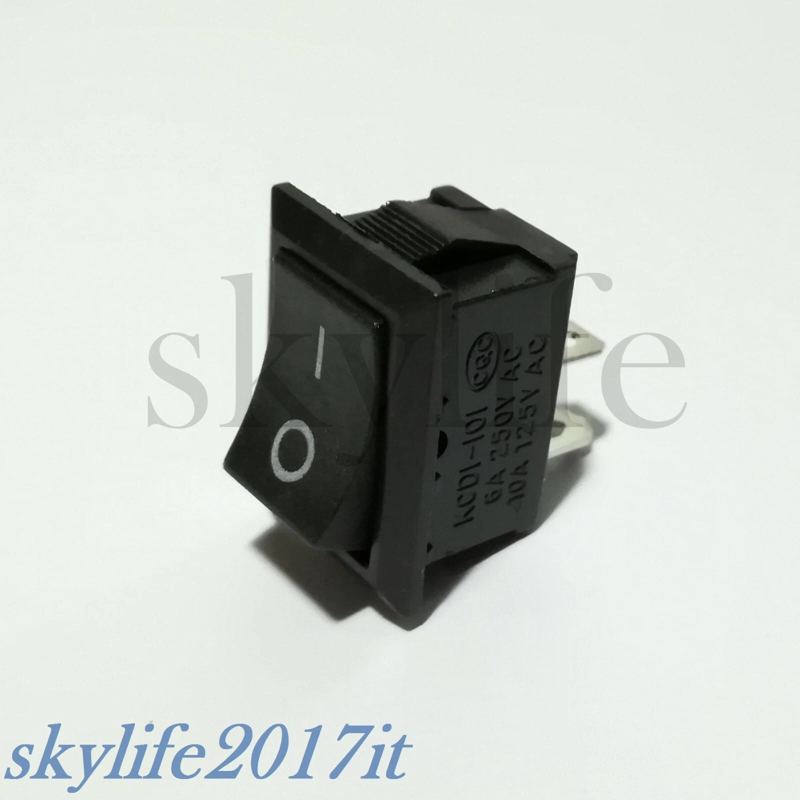 Foto 1 di 3