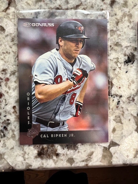1997 DONRUSS MLB CARD BALTIMORE ORIOLES CAL RIPKEN JR #121