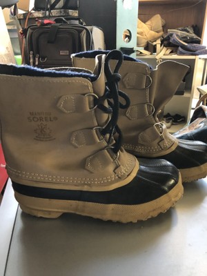 womens snow boots size 4