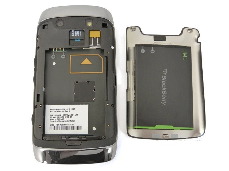 Original Unlocked Blackberry Torch 9850 5MP GSM 4GB ROM GPS WIFI 3.7" Cellphone - Image 2 of 4