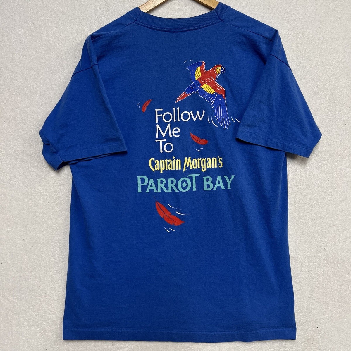 Vintage Captain Morgan Rum Parrot Bay Alcohol T Shirt Men's