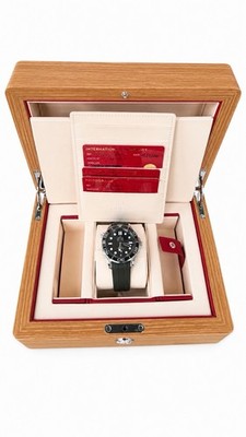 2026 NEW OMEGA Seamaster Diver 300M 42mm Green Wave Dial Rubber Strap. W Reciept