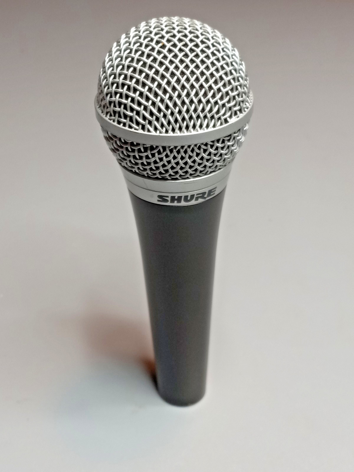 Shure PG48 Dynamic Wired  Microphone/Mint Condition