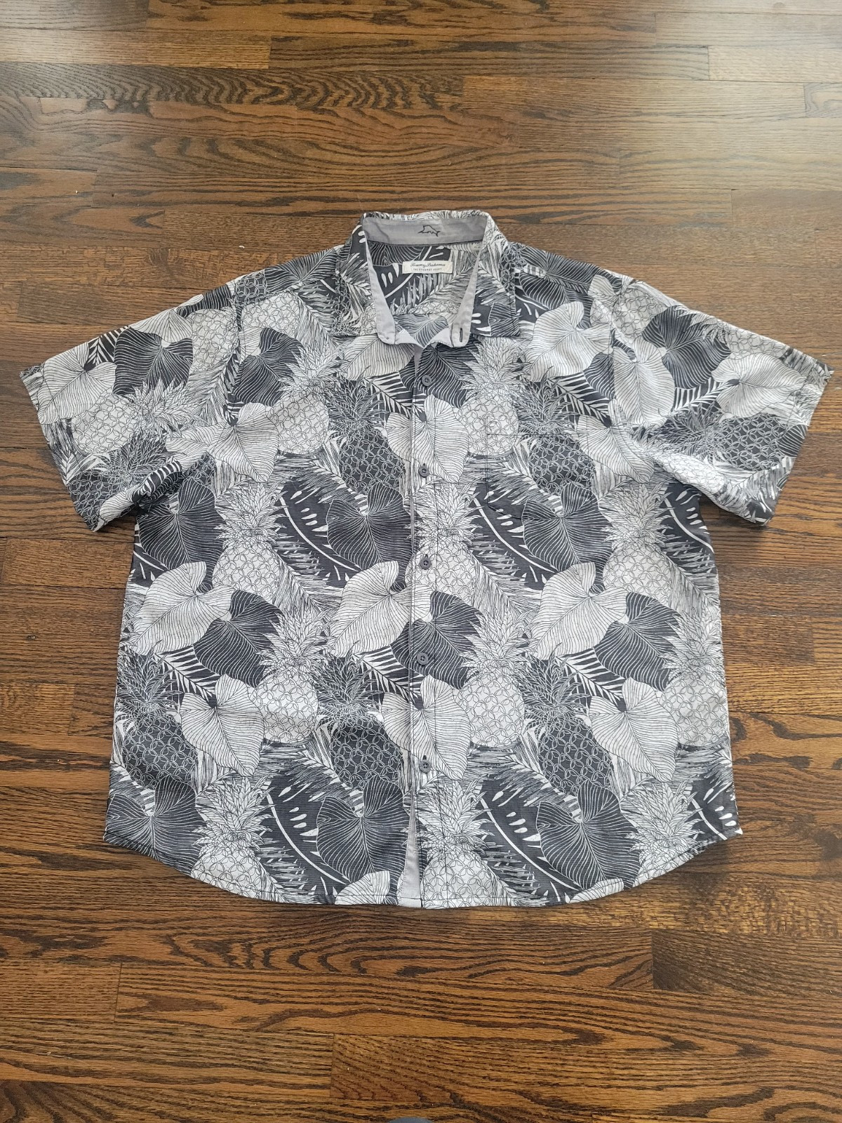 Tommy Bahama Shirt Mens XXL Palm Leaves The Coconut Point Hawaiian Beach EUC