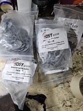COSY SPACE GALVANISED INSULATION WASHERS OVER 700      box7