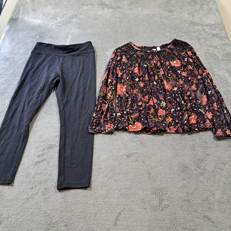 Bundle of 2 Girls Clothing Size Large (10-12) Casual Outdoor