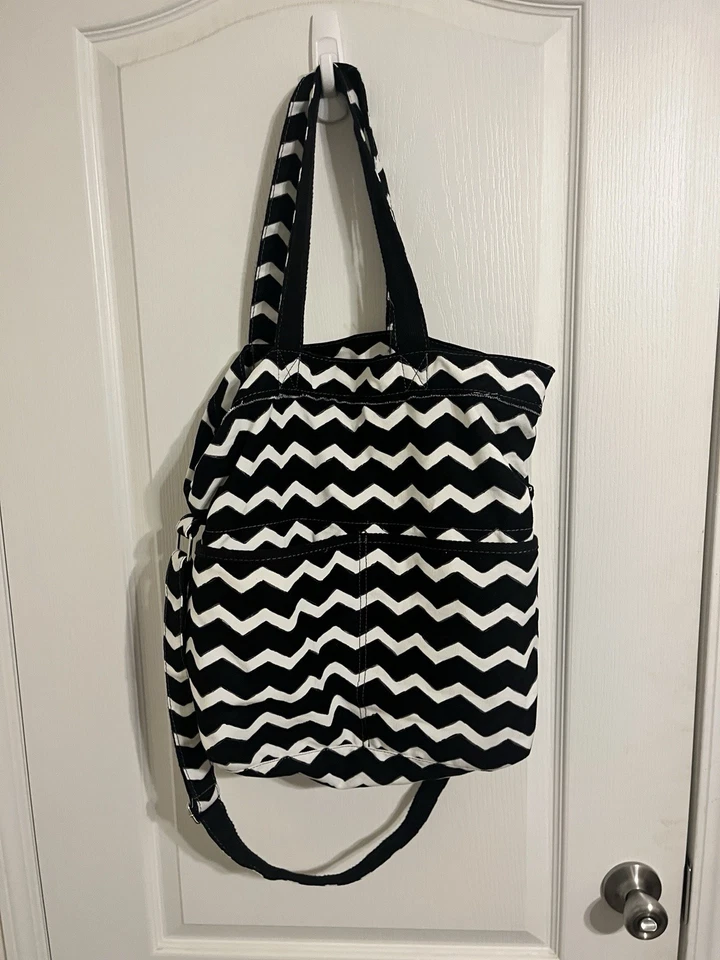 Bolso de Hombro Thirty one Retro Metro Lona Negro Blanco Chevron Foto 2 de 4