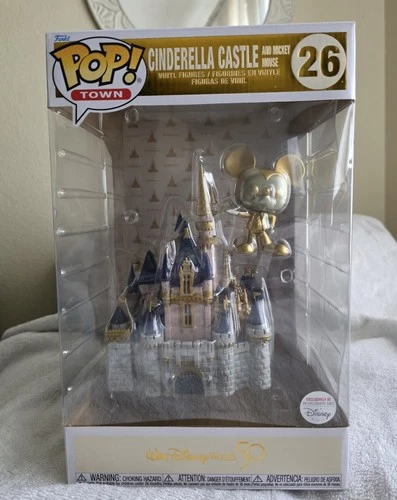 Funko Pop Disney Cinderella Castle  Mickey Mouse (Gold) - Disney (Exclusive) #26