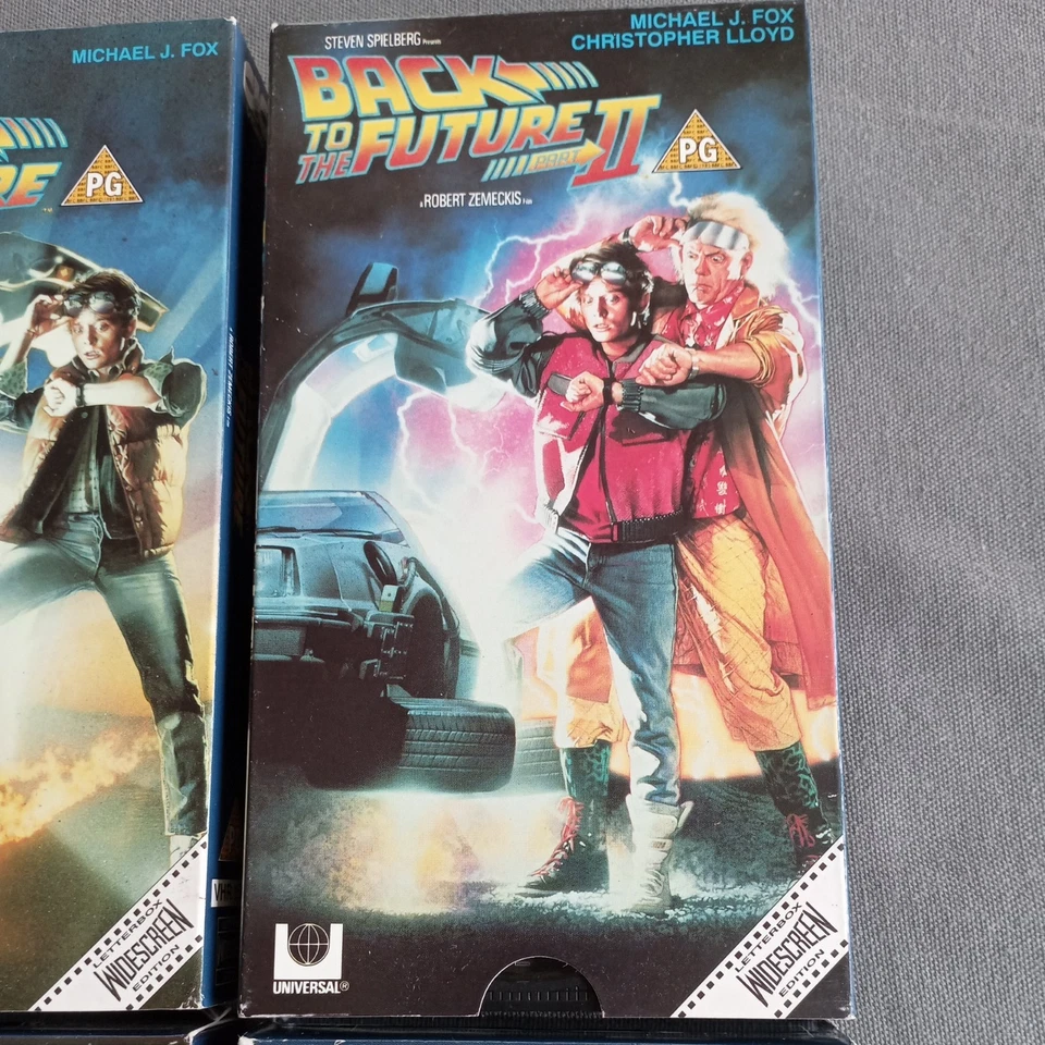 Back to the Future .1.2.3, secrets Trilogy VHS 4 Tape bundle. Foto 3 de 4